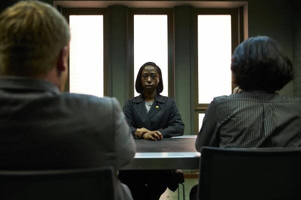 Hard Sun - Sun Day - Z filmu - Nikki Amuka-Bird