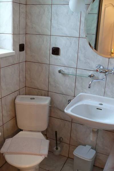 Hotel Klára | Nový hotel v Praze v blízkosti výstaviště a Tesla Arény | B&B