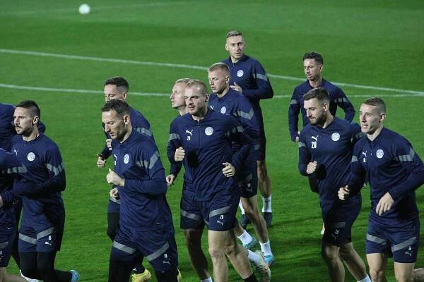 Fotbalisté Slovácka se chystají na čtvrteční domácí zápas Evropské konferenční ligy s Kolínem nad Rýnem.