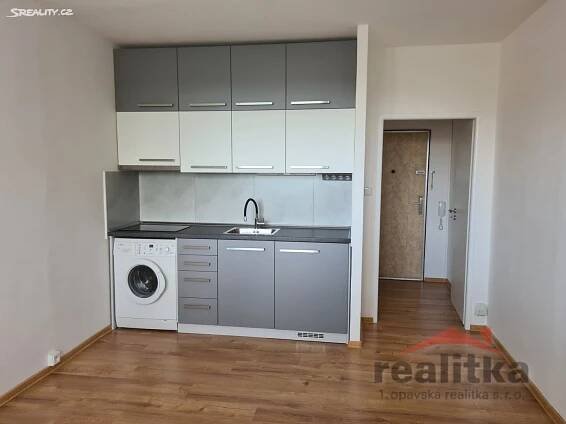 Pronájem bytu 1+kk 21 m², Grudova, Opava - Kateřinky