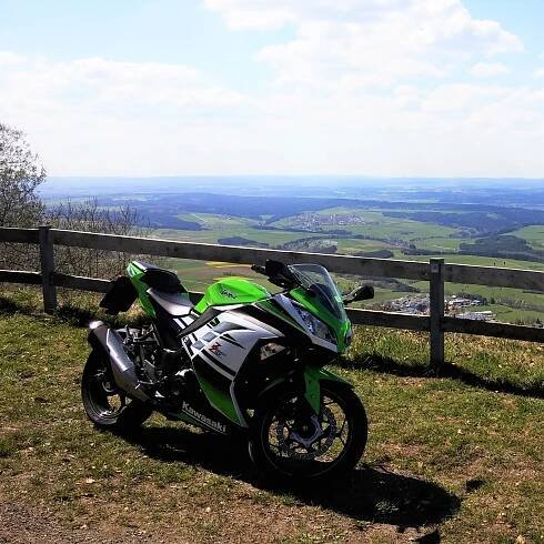 Kawasaki Ninja 300