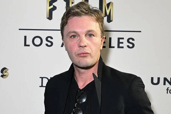 Michael Pitt's Accuser Allegedly Texted He Never 'Hit' or 'Sexually Assaulted’ Her, Court Motion Claims