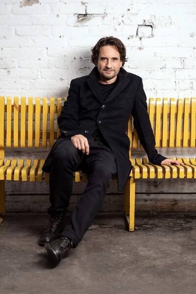 Oliver Mommsen - Fitz + Skoglund Agents