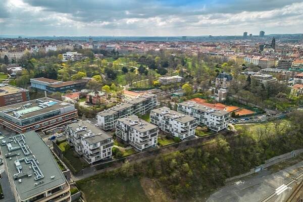 Pronájem luxusního a slunného bytu 2+kk, Praha 2 - Prodej a pronájem nemovitostí v Praze | Next Reality Expert Profesionální