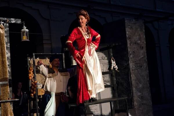Kurtizána – Jana Vaculíková