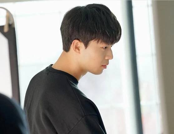 tomystar.official - Instagram - Kim Kang-min