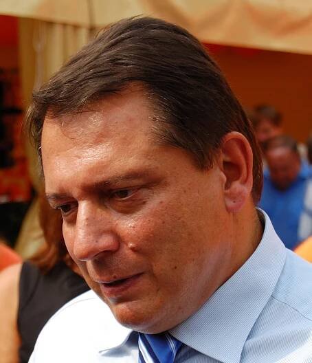 Soubor:Jiri Paroubek cropped.jpg – Wikipedie