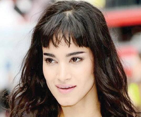 Sofia Boutella Biography - Facts, Childhood, Family Life & Achievements