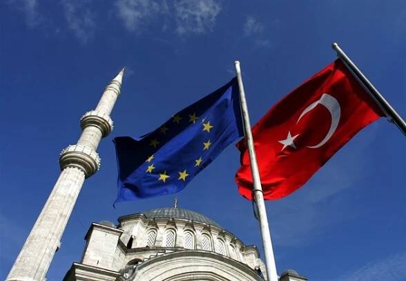 Turecko v EU? Erdogan po převratu posílil svou moc, tady je 6 věcí, na co si dát pozor - Expres.cz