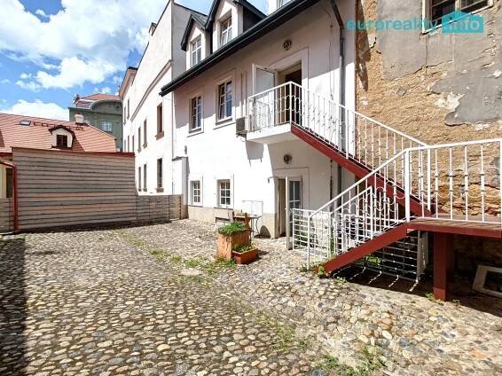 Pronájem, apartmán 4+1, 110 m2, Plzeň - město, ul. Zbrojnická | Reality.iDNES.cz 