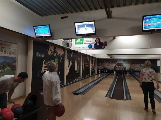 Fotografie akce: Horká linka Ústí - Praha After party Absolutní bowling Praha Holešovice