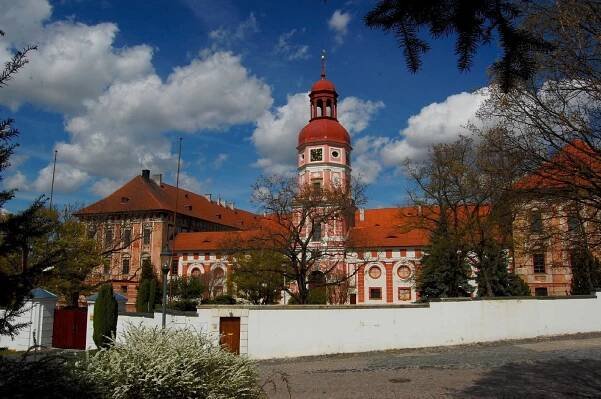 Hrad přestavěný na zámek v Roudnici nad Labem