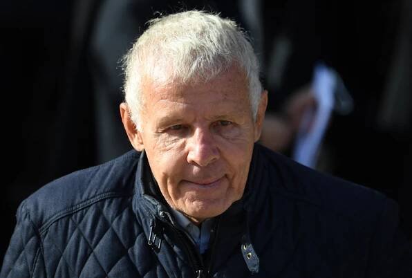 Patrick Poivre d'Arvor porte plainte pour 