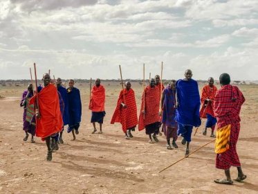 Návštěva masajské vesnice - Dovolená v Tanzanii se Serengeti Joy Tours