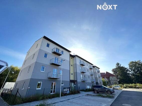 Pronájem Byt 2+kk, Nádražní, Hrochův Týnec, okres Chrudim