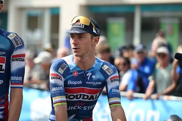 "It’s my wife’s name in Arabic" - Remco Evenepoel hopeful new tattoo can fire him to TT glory at the Dauphiné