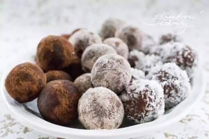 Rumové kuličky s kokosem recept: nepečené cukroví │Kreativní Techniky