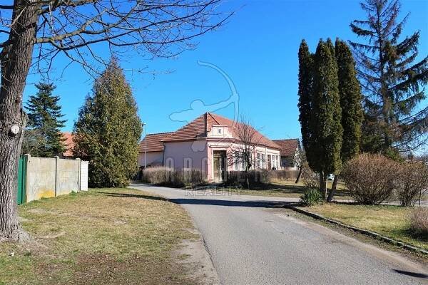 Prodej Dům, Milovice - Benátecká Vrutice, okres Nymburk