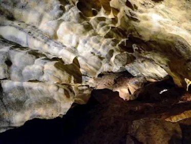 Chýnovská jeskyně byla turistům zpřístupněna před 150 lety – Kudy z nudy