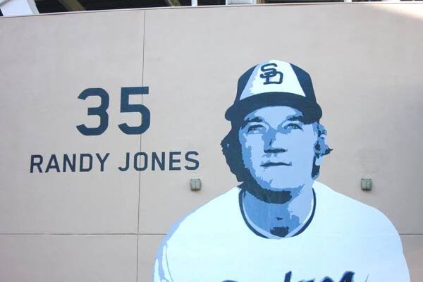 PADRE VIP GAME 8/17 - RANDY JONES FOUNDATION