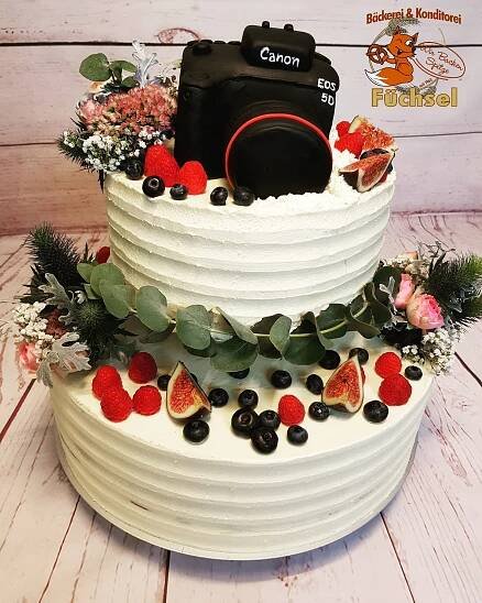 Gewinnt Eure Hochzeitstorte für das Jahr 2022*! - Bäckerei und Konditorei Füchsel