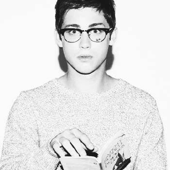 Logan Lerman fotka
