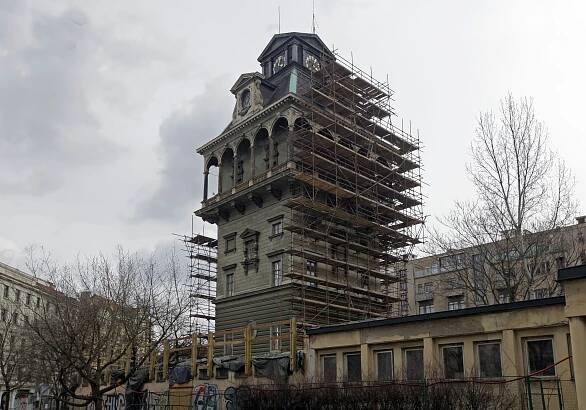 KRÁTCE: Rekonstrukce Vodárenské věže na Letné získala dvě ocenění
