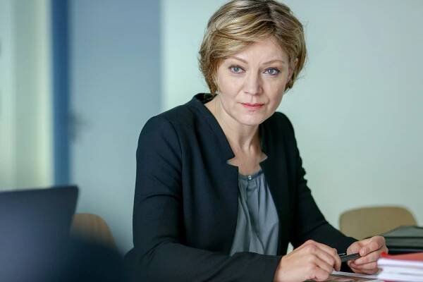 CopStories - Season 4 - Blede Gschicht - Z filmu - Marion Mitterhammer
