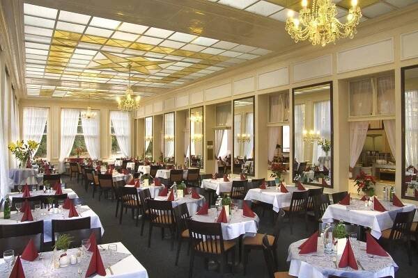 Jesenius Hotel 2*