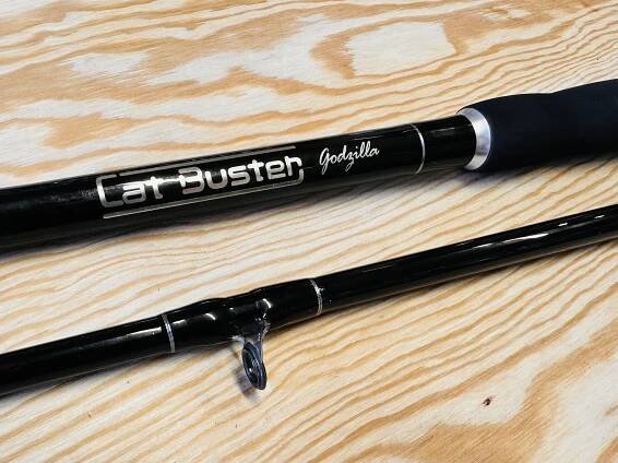 Black Cat Sumcový Prut Cat Buster Godzilla 3,20m / 1000g