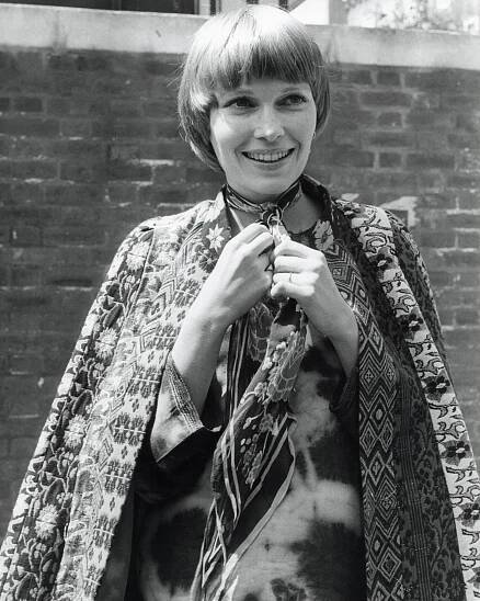 Mia Farrow slaví 80. narozeniny! Její život poznamenal jeden z největších hollywoodských skandálů