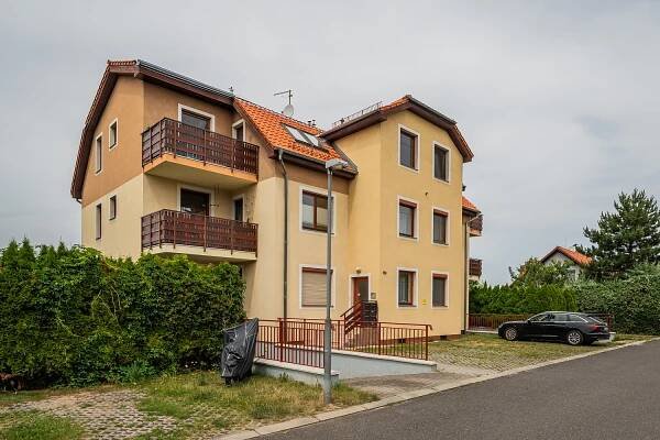 Prodej Byt 3+kk, Mezi Domy, Jesenice, okres Praha-západ