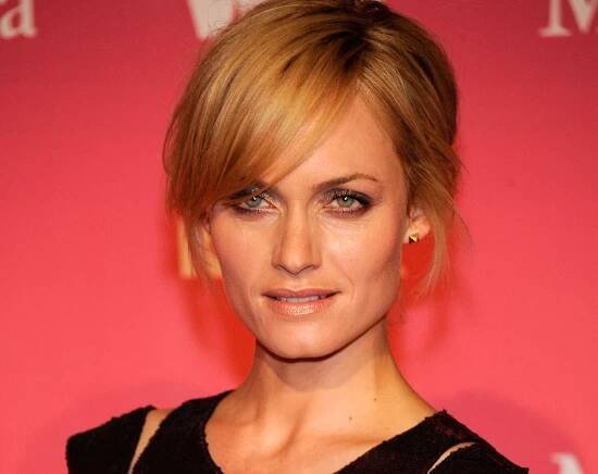Amber Valletta