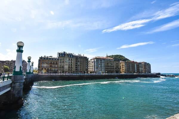 Donostia - San Sebastián: City Guide | GastroGays