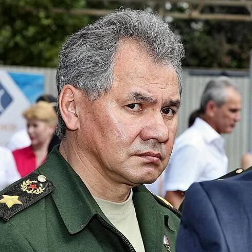 Francouzský ministr obrany jednal v Moskvě o boji proti IS