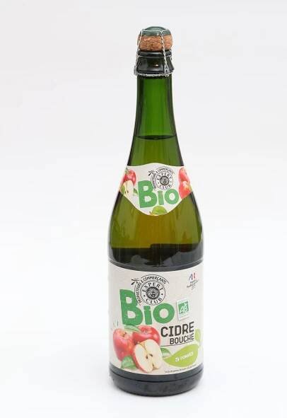 Jablečné cidery jsou plné cukru a barviv, ukázal test! Výrobci mají volné ruce