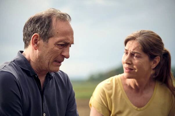 Místo činu - Vergebung - Z filmu - Jürgen Hartmann, Ulrike C. Tscharre