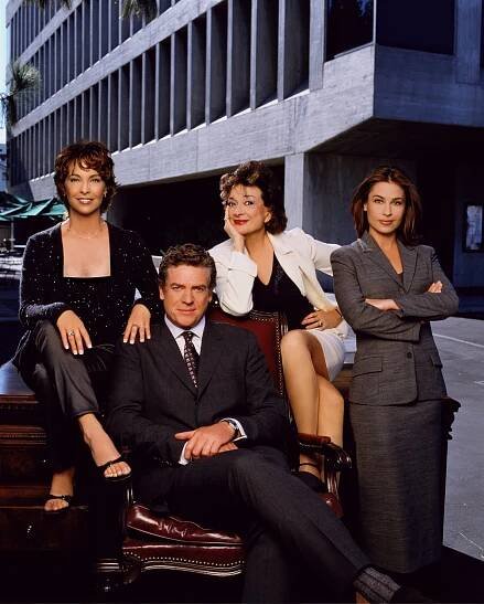 Kathleen Quinlan, Christopher McDonald, Dixie Carter, Julie Warner - Rodinné právo - Promo