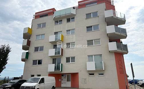 Prodej bytu 1 + kk, 43 m2, Uherské Hradiště