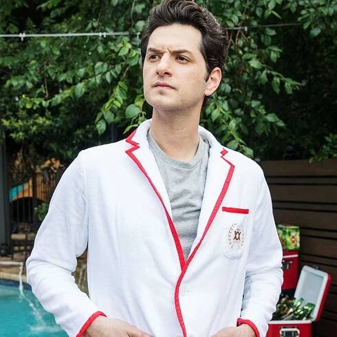 Ben Schwartz on the Towel Jacket, Umbrella Hat, and “Stacks-on-Stacks-on-Stacks Sunglasses” That Will Perfect Your Summer