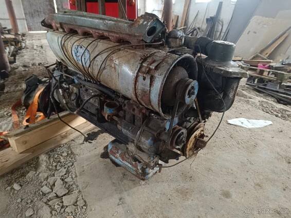 Motor Praga v3s - Český Krumlov
