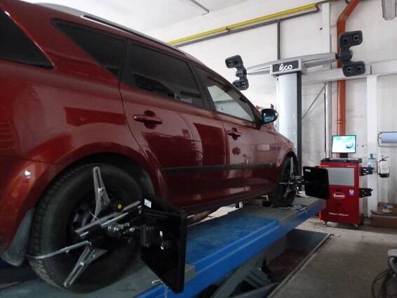 Pelc Jiří - Vybavení autoservisů, pneuservisů a dílen v průmyslu od TECHNOLOGY - GARAGE spol. s r.o.