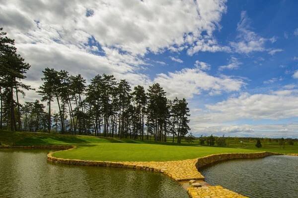 Albatross Golf Resort - HB Golf výstavba golfových hřišť