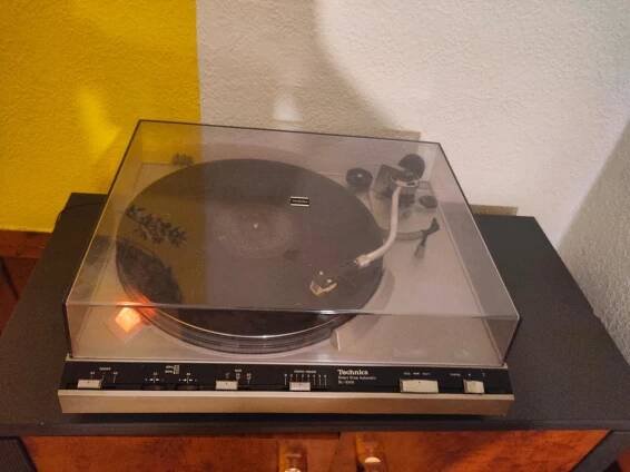 Technics SL-3300