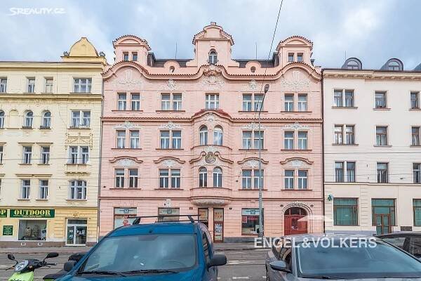 Pronájem bytu 4+1 130 m², náměstí Bratří Synků, Praha 4 - Nusle