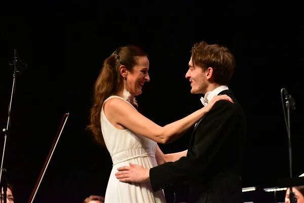 Třebíč tančila valčík. Filharmonie nabídla pestrý novoroční program