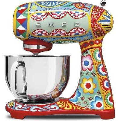 Kuchyňský robot Smeg SMF03DGEU Dolce&Gabbana z kolekce Sicily is my love (SMF03DGEU)