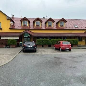 Restaurace - Penzion Silvie (Ubytování Zlín, Štípa, Zoo Lešná)