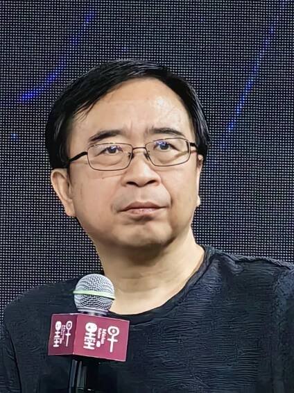 Jian-Wei Pan