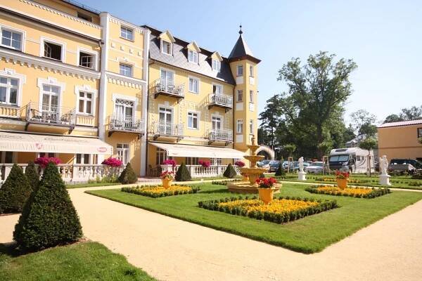 Hotel Bajkal Františkovy Lázně - O nás